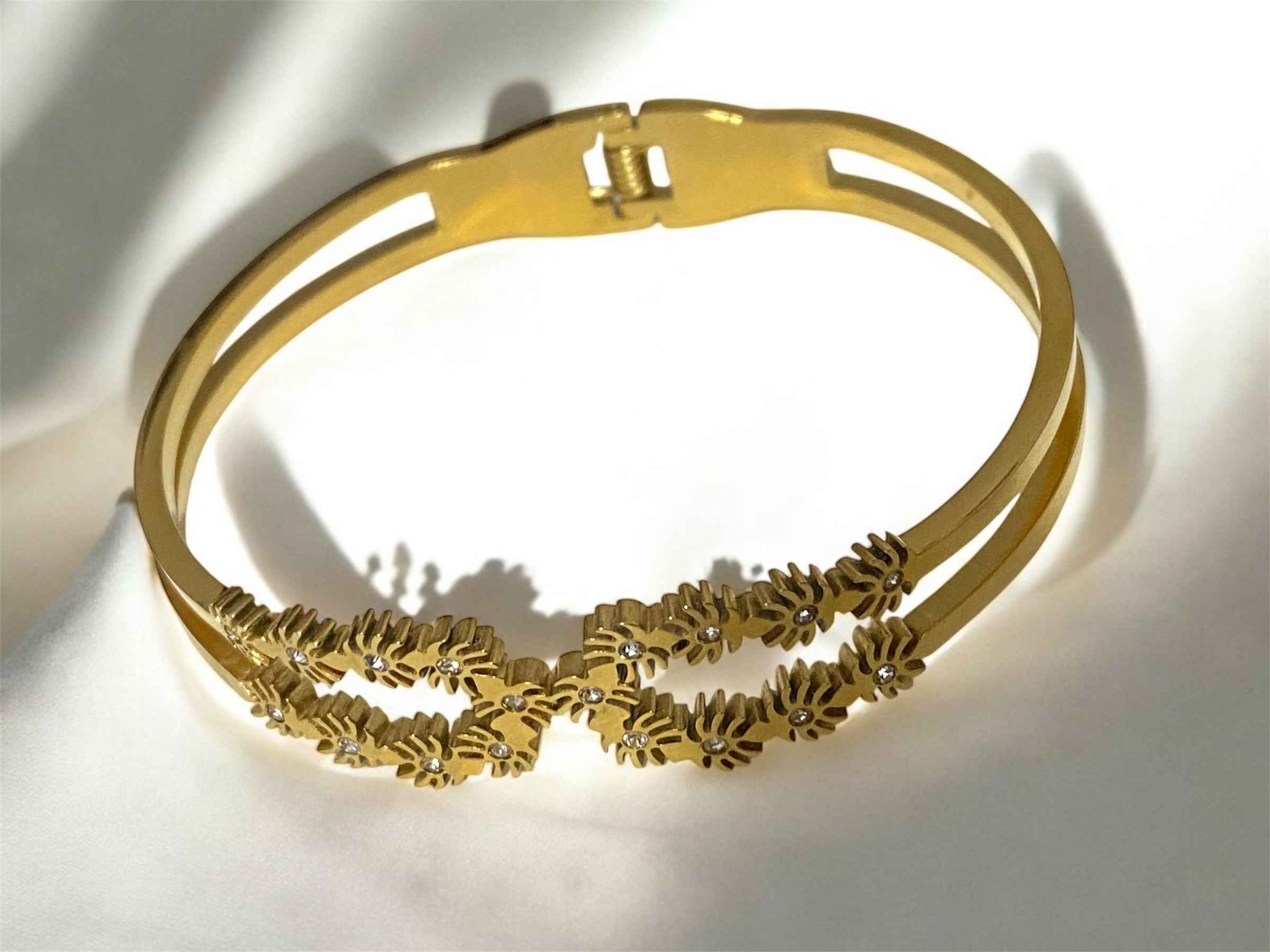 Anti-Tarnish Designer Openable Bracelet with American Diamonds | Premium Gold-Look Finish | Skin-Friendly | Stylish